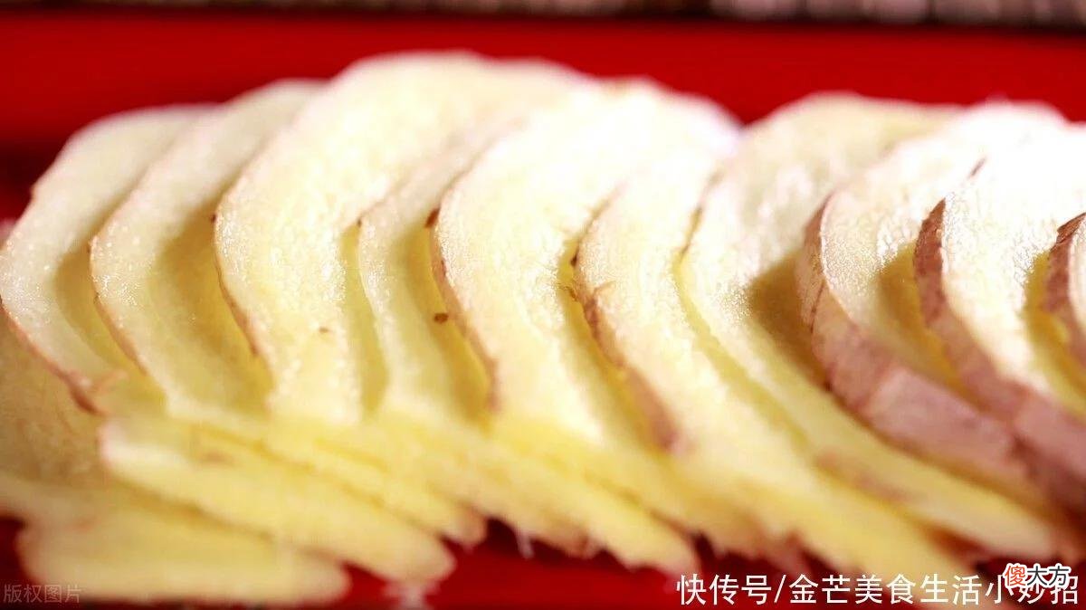 【就爱时尚】苹果花生放一起效果真厉害，坚持一个月，裤子变宽松，保持好身材