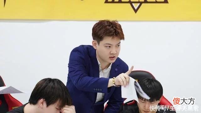 【游戏迷】KPL夏季赛:狼队小胖复出被GK零封，真吃不上饭了，黎洛BP被质疑