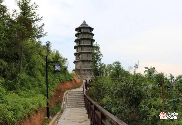 【历史故事】瑞光塔的历史由来，这些千年宝藏是如何重见天日的？