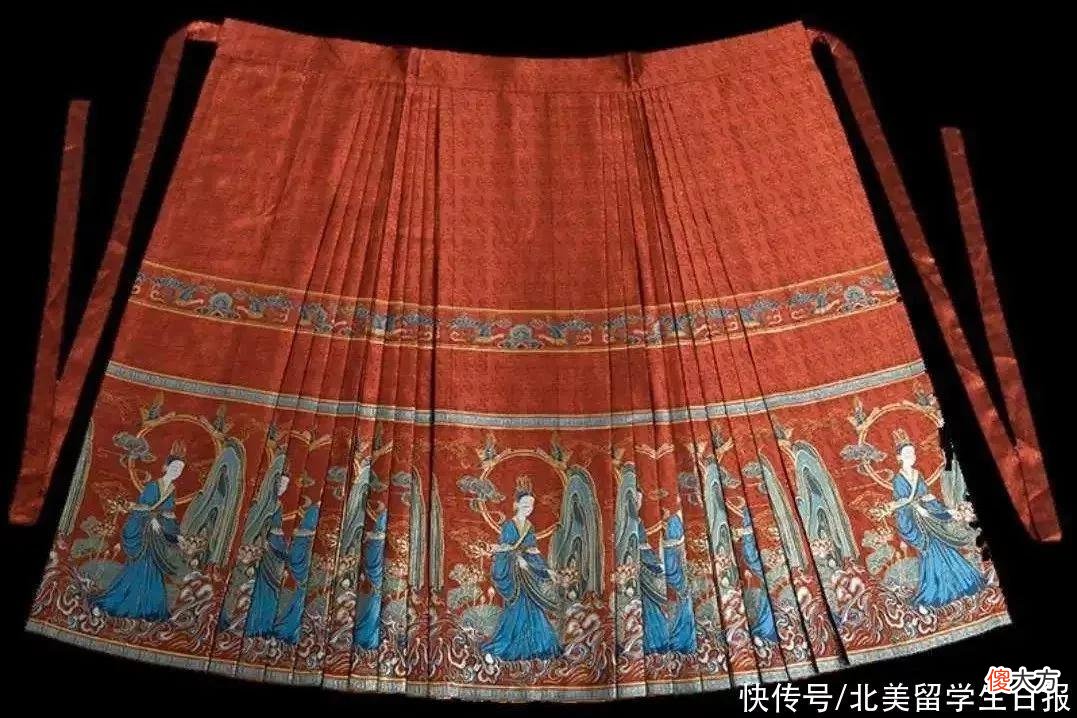 【就爱时尚】迪奥抄袭中国“马面裙”？说实话，不耽误它继续在中国赚大钱
