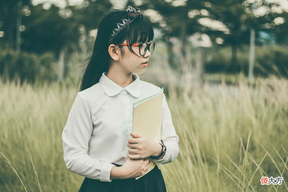 青春期孩子不接受父母的好意，父母别着急上火，请反思是否越界了