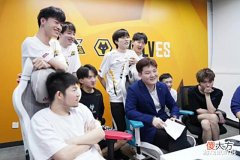 【游戏世界】狼队终于觉醒了!训练赛小胖、向鱼回归,世冠5人组集结,暴打GK