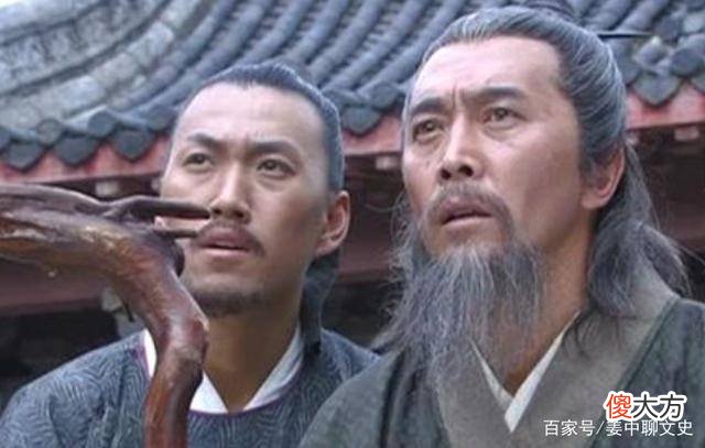 【历史故事】刘伯温临死前留了一个预言：“刘家九代后必出奇才”，百年后应验