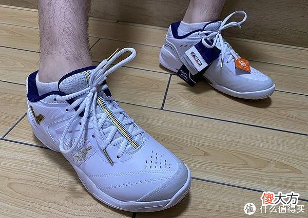 【时尚一点】戴资颖同款！胜利P9200II TTY羽毛球鞋开箱试穿 实战感受！