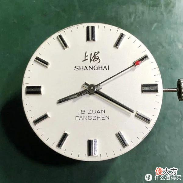 【就爱时尚】国表鉴赏之异形款上海7120手表保养