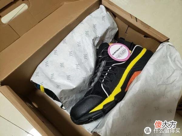 【时尚一点】迟到两个月的两双361跑鞋开箱