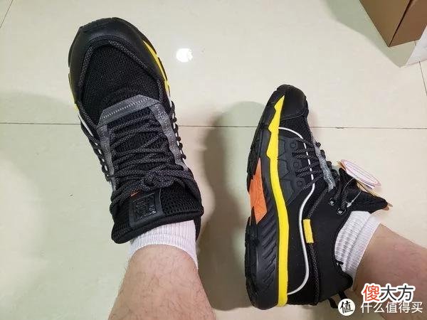 【时尚一点】迟到两个月的两双361跑鞋开箱