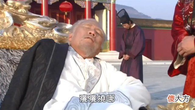 【爱历史】朱元璋有多反感贪腐？洪武15年一口气砍了三万多贪官，没人敢当官