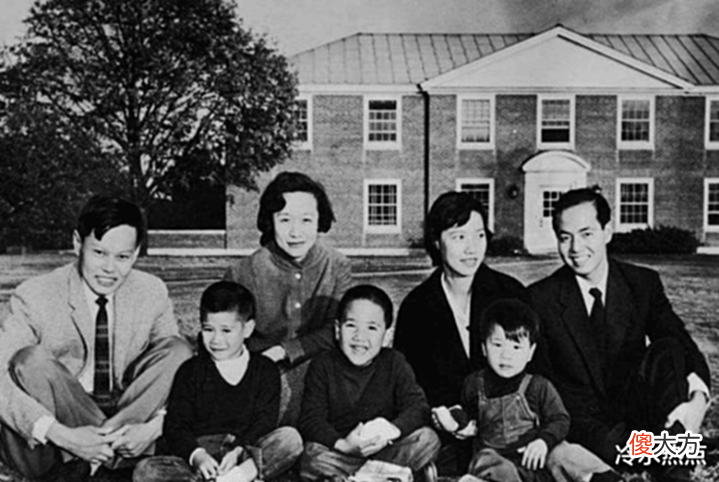 【历史故事】抗日名将杜聿明的女儿杜致礼,为杨振宁生3子,她晚年结局如何?