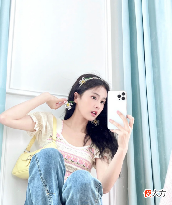 【时尚一点】可爱少女的日常搭配手册！看白鹿的穿搭准没错，保准清爽而又大方