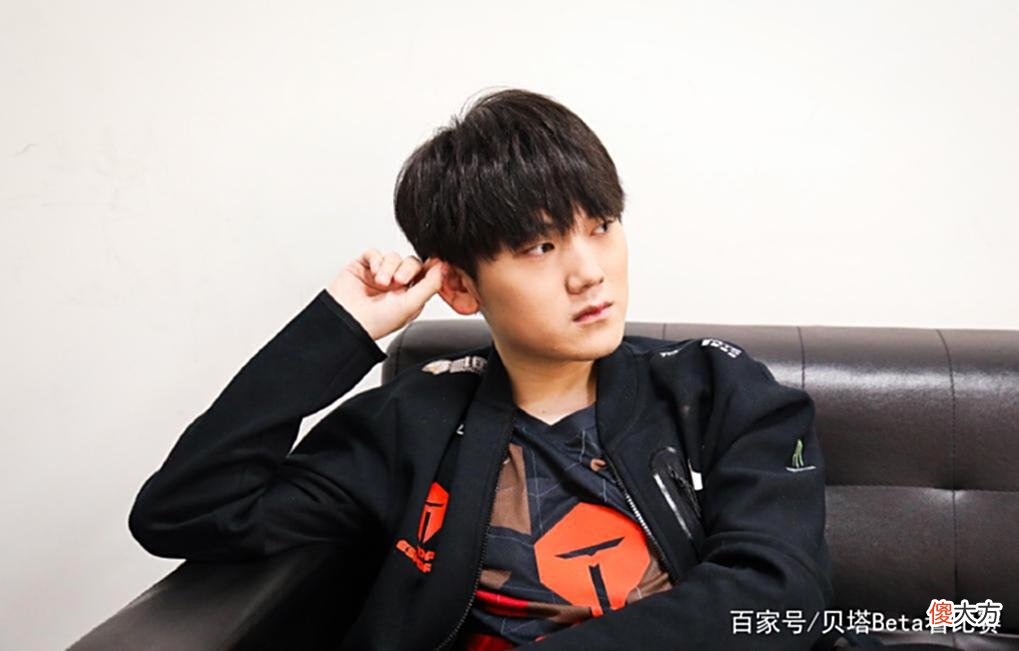 【游戏世界】LPL夏季赛：解说记得被冲了！因调侃theshy和JKL，得罪2人的粉丝