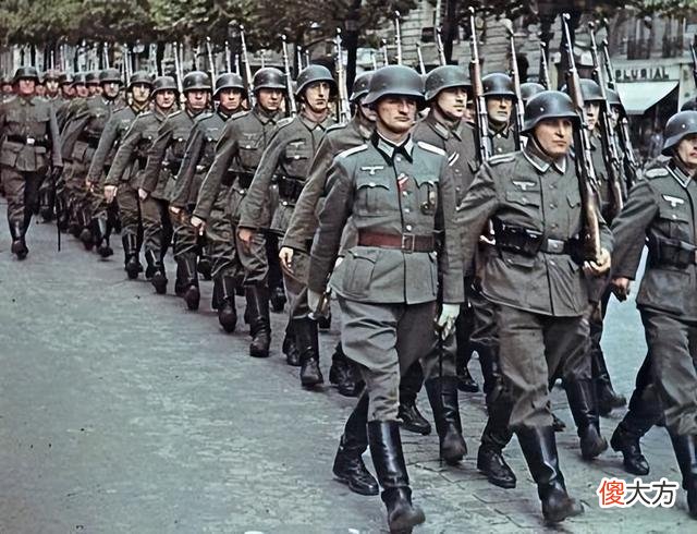 【爱历史】希特勒做了43年奥地利人，22年德国人，怎么成德国总理的