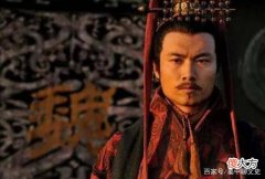 【历史故事】他年少才情盖世，遭到哥哥猜忌，为保命七步成诗，出口成章
