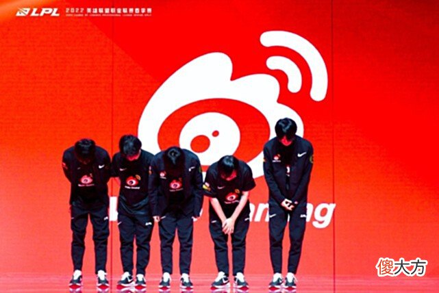 【游戏世界】韩网热议WBG击败V5：上路巨大差距！Rookie表现极差