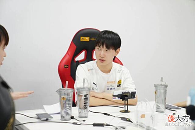 【游戏迷】KPL第2轮“黑榜”:狼队黎洛、Fly稳居第1,得票72%,AG全员上榜