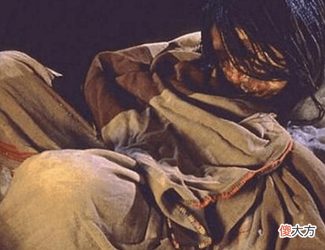 6700米山顶惊现14岁冰冻少女，历经500年后，尸体为何没腐烂？