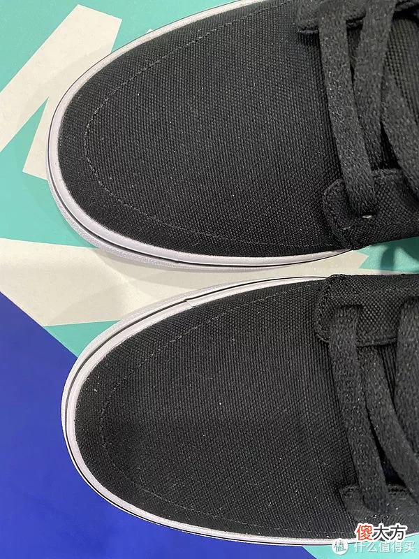 【时尚一点】可能是最实惠的板鞋，Nike SB Portmore II Solar CNVS