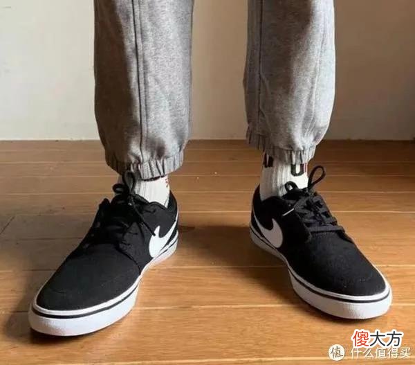 【时尚一点】可能是最实惠的板鞋，Nike SB Portmore II Solar CNVS
