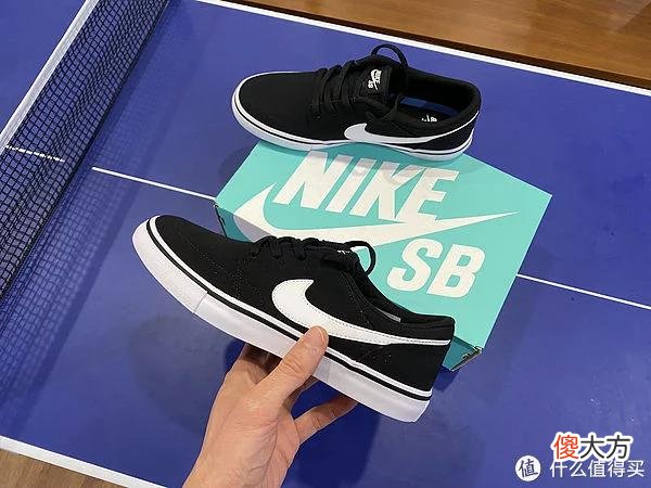 【时尚一点】可能是最实惠的板鞋，Nike SB Portmore II Solar CNVS