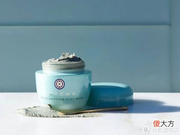 【就爱时尚】兰蔻「星河」限定唇膏礼盒；润百颜咖啡净透泥膜；卡姿兰琉光底妆系列... | 新品速递