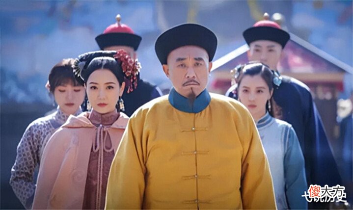 【历史故事】乾隆让刘墉跳河自尽,刘墉却回家洗了个澡才跳河,事后知其高明