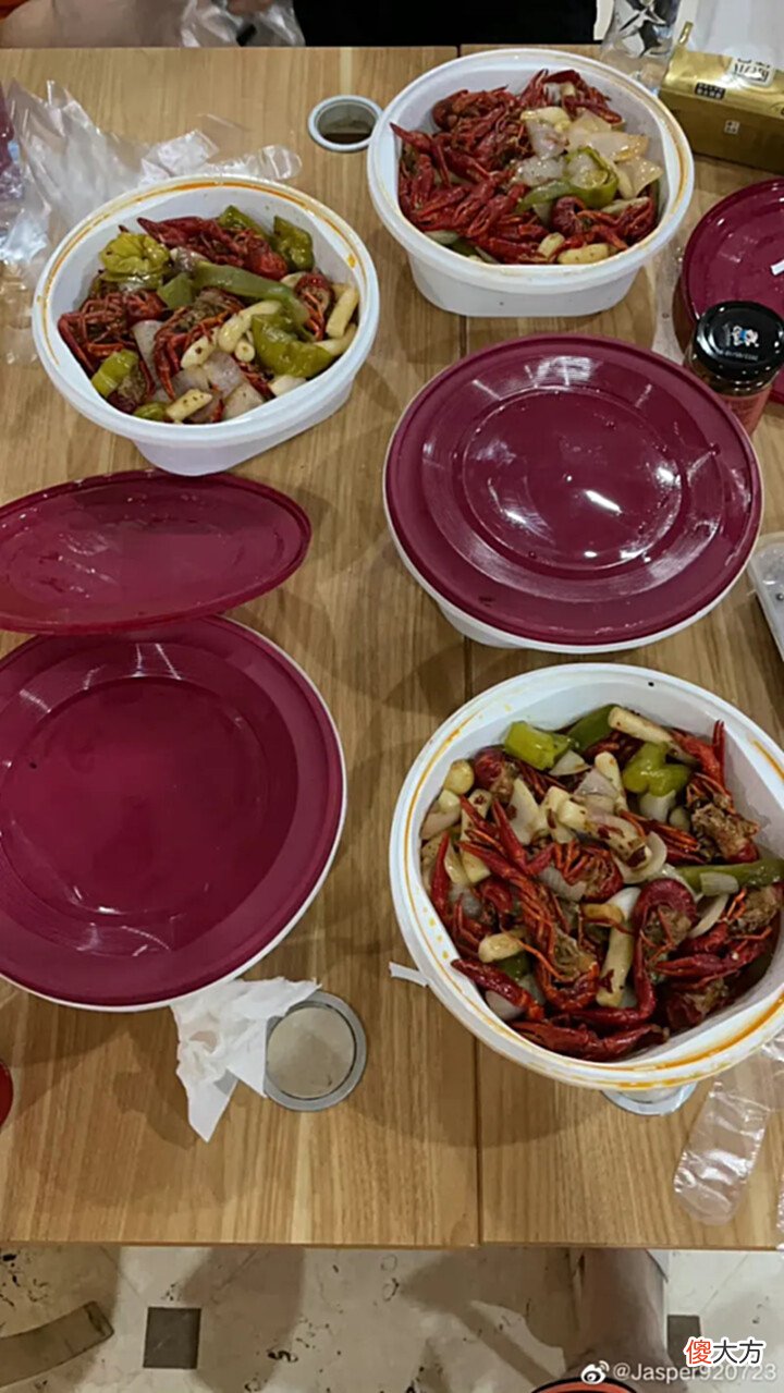 【游戏世界】[JR热议]如何评价JDG夏季赛目前为止夜宵和外卖，这不得旋一个？