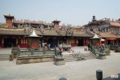 【历史故事】关羽和岳飞，到底谁更有资格当“武圣”？