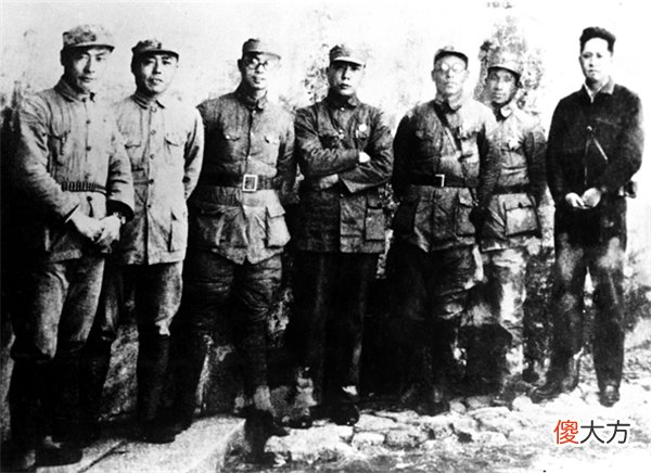 【历史故事】35岁的新四军巨头,交完党费后举枪自尽,唯一的儿子成为国家栋梁