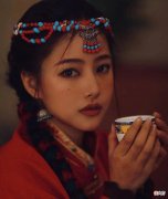 【就爱时尚】女子免费为农村女性化妆 当事人：无论姐妹或阿姨 都要爱自己