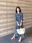 【就爱时尚】“烂大街”的碎花裙，这样穿才是正确的打开方式，时尚优雅又气质