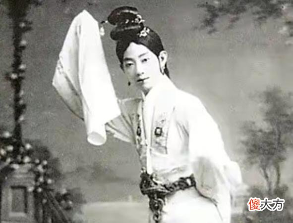 【历史故事】梅兰芳二妻福芝芳，看她下半辈子的所作所为，挤走孟小冬不值一提