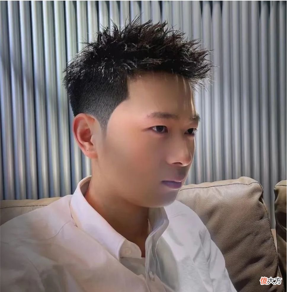 【时尚一点】越剪越帅气的男士发型，选这三种错不了，清爽利落真有型