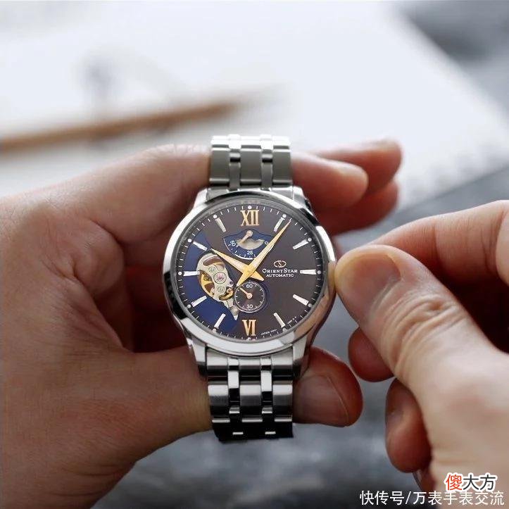 【时尚一点】30岁的男人戴什么表？除了体现身份和实力，还得有生活品位