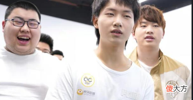 【游戏世界】重庆狼队出学识宝石，夏侯惇出学识宝石，gk优势明显