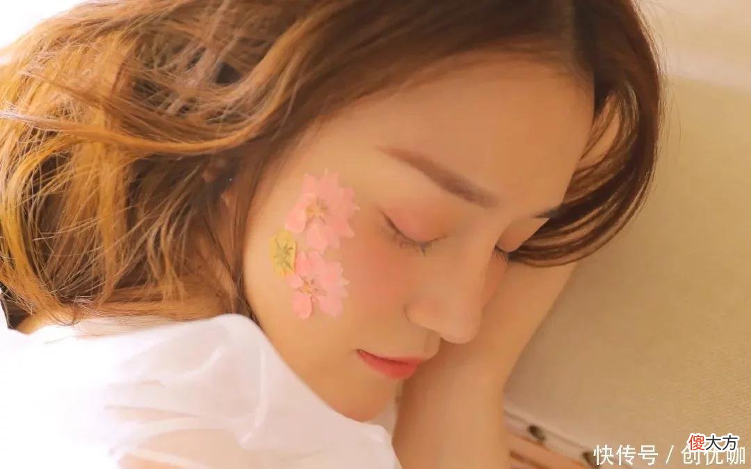 【星座控】固执己见的3个生肖，8月，运势大逆袭，躲过桃花劫，成功牵手真爱