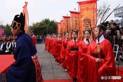 【历史故事】北宋宰相写下了最相思的词，其中有两个千古名句，令人想象无穷