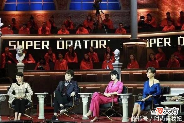 【时尚一点】42岁李艾177身材真好,粉色西装配阔腿裤秀大长腿,不愧是名模
