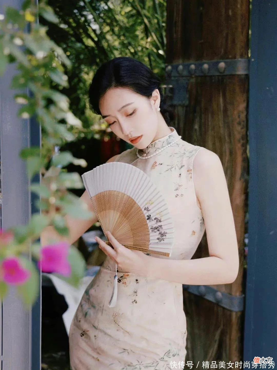 【时尚一点】真正的大美女，颜值、身材、气质缺一不可