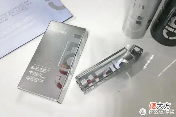 【时尚一点】夏日唇部怎么护养？保湿防晒不能忘！