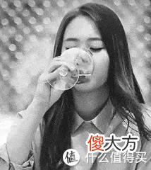 【时尚一点】夏日唇部怎么护养？保湿防晒不能忘！
