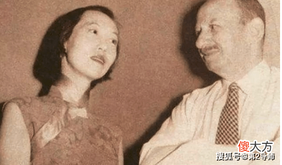 【历史故事】上海滩最红女作家张爱玲，23岁发表小说《沉香屑》，75岁离世