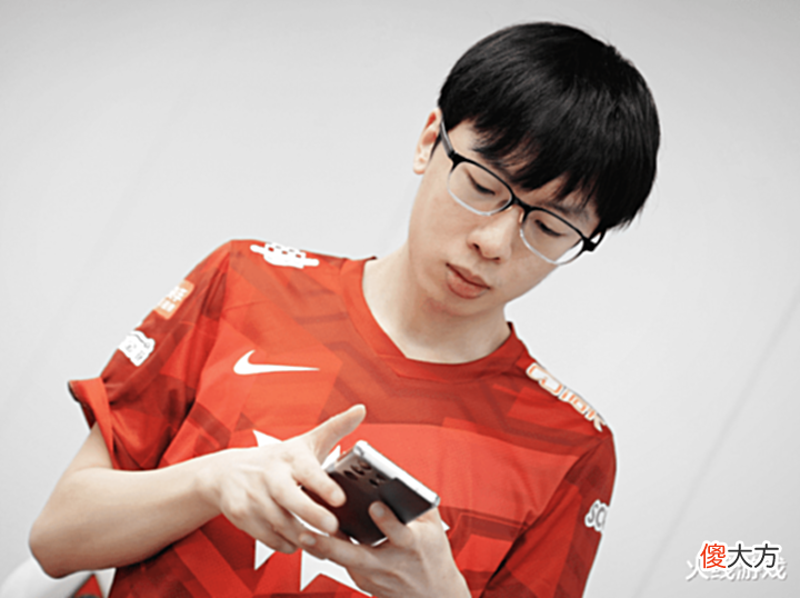 【游戏迷】为什么不上SMLZ?WE惨败JDG苦吞八连败,粉丝要求上马哥