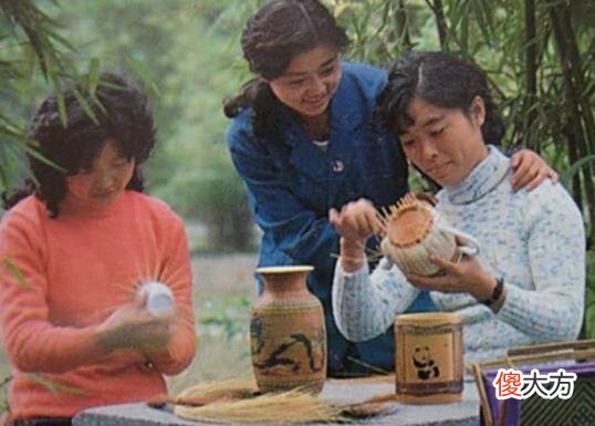 【爱历史】老照片：80年代的成都，这样的老成都再也回不去了