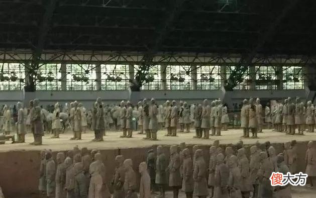 【爱历史】秦始皇陵到底有多可怕，专家：即使能活着走出来，也活不过2年！