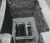 【爱历史】湖北惊现千年不腐男尸，考古人员从未见过，口含神秘玉印