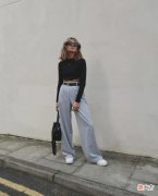 【时尚一点】伦敦博主chloehayward潇洒有范儿 率性欧美风的日常穿搭