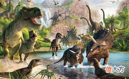 陕西发现巨大脚印,深入绝壁坚硬的岩石,到底是什么生物留下的?