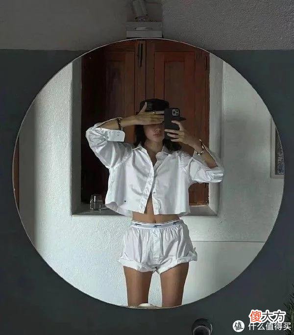 【时尚一点】有些衣服我以为一辈子也不会穿，上身后却美到不想脱！