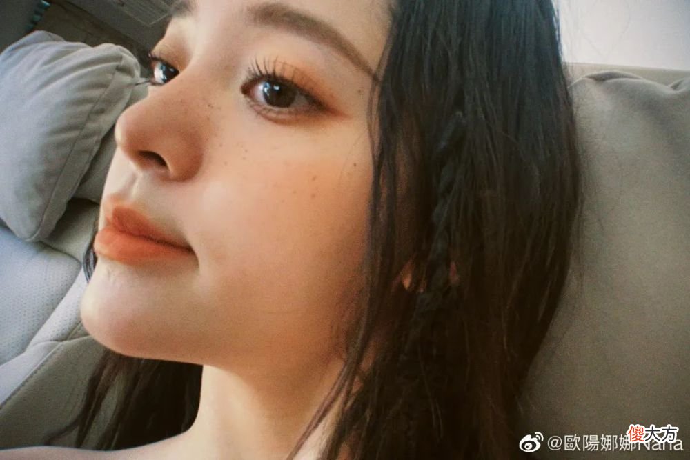 【就爱时尚】当我把自拍放进微信搜一搜后，咦？
