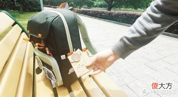 【就爱时尚】2022蜡笔推荐 篇三十五：开学前的小学生书包推荐——健康、时髦、舒适、高颜值儿童护脊书包
